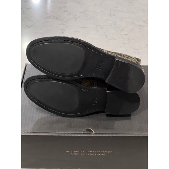 NWT Frye Women’s Snake Print Melissa Pull On Ring Short Ankle Boots Size 6 Olive - Picture 5 of 8